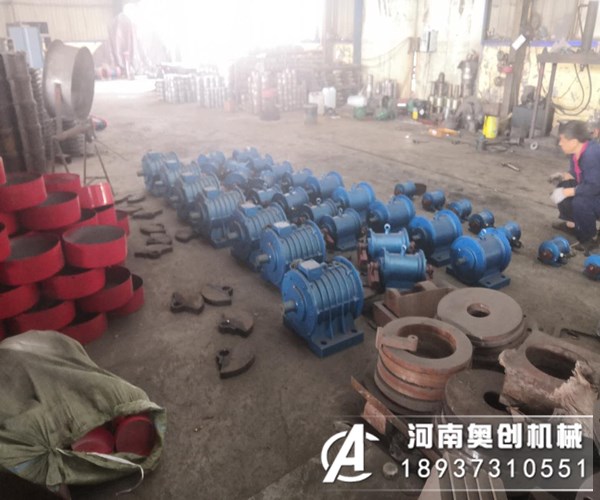 振動篩上使用的振動電機五大保養注意事項