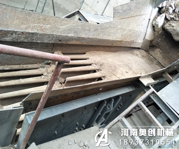 鐵礦石棒條振動篩