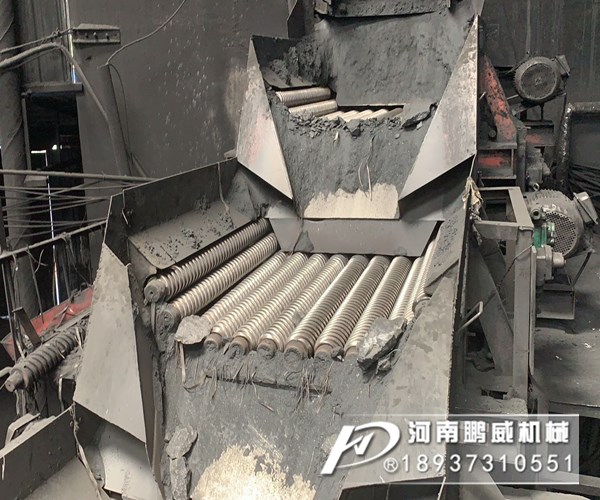 粘土石塊用滾軸篩和滾筒篩那個分離效果好？